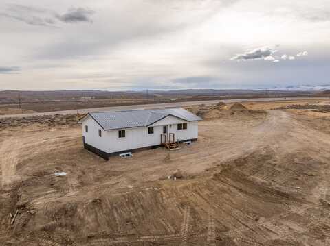 8835 Highway 789, Lander, WY 82520