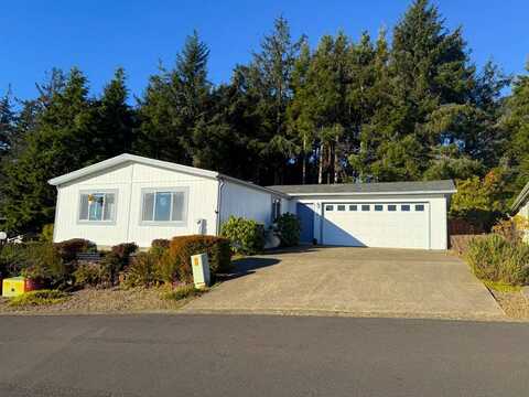 5689 NE Windmill Dr, Newport, OR 97365