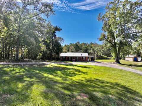 826 Club Wiley Road, Jackson, AL 36545