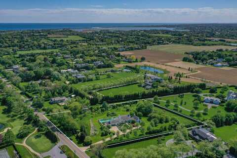 284 Ocean Road, Bridgehampton, NY 11932