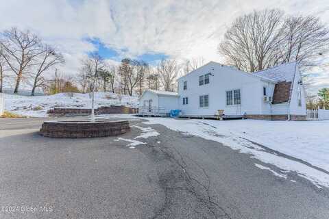 151 N Greenbush Road, North Greenbush, NY 12180