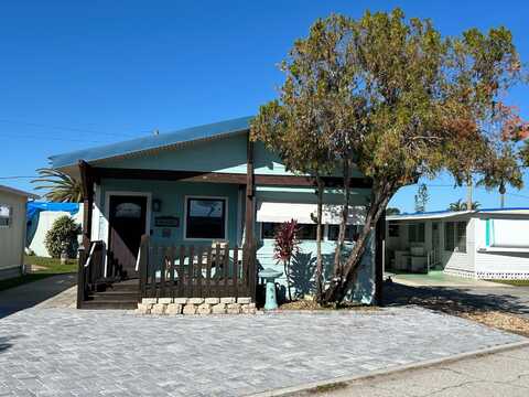6606 Texas St, Bradenton, FL 34207