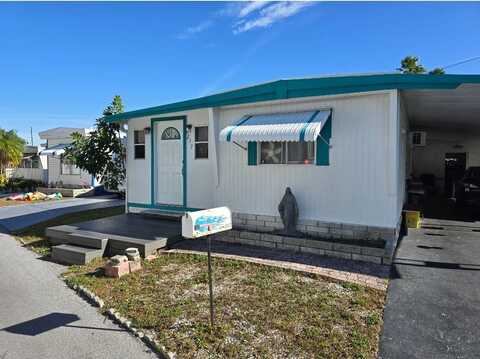 2560 62nd Ave North, Saint Petersburg, FL 33702