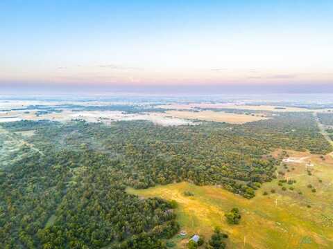 000 N 2220 Rd, Mooreland, OK 73852