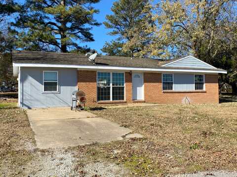 1412 Southwest Broad, Hoxie, AR 72433