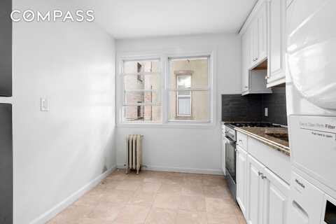 224 Hall Street, Brooklyn, NY 11205