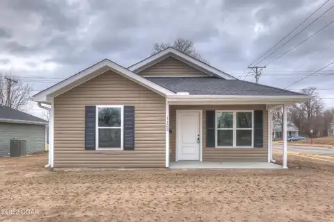 1123 E Broadway Street, Joplin, MO 64801