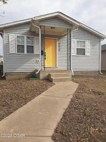 2315 Bird Avenue, Joplin, MO 64804