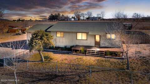 845 S Equestrian Trail, Chino Valley, AZ 86323