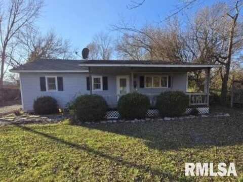 12 MITCHELL Drive, Wayne City, IL 62895