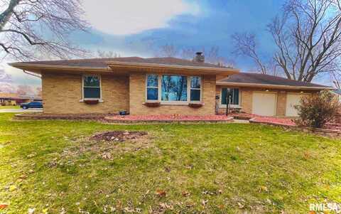 1202 MATILDA Street, Pekin, IL 61554