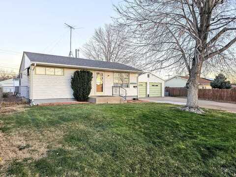 3112 Withers Ave, Pueblo, CO 81008