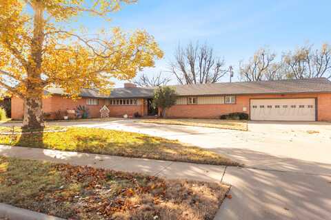 2011 N Mary-Ellen St, Pampa, TX 79065