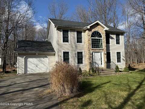 911 Clearview Drive, Long Pond, PA 18334