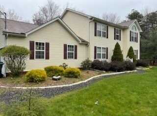 6322 LAUREL Road, Pocono Summit, PA 18346