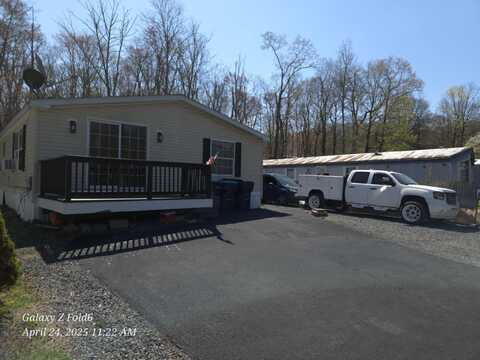 2612 Oakwood Court, East Stroudsburg, PA 18302