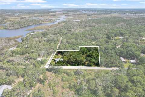 12251 W Red Maple Street, Homosassa, FL 34448