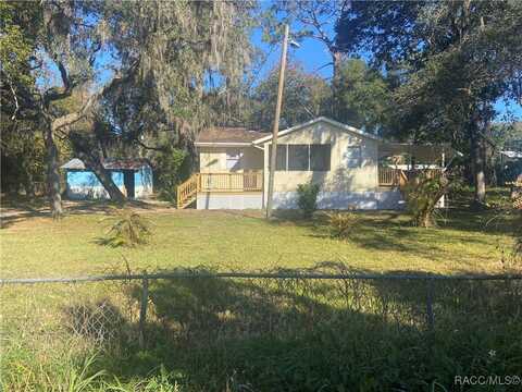 20261 SE 157th Place, Umatilla, FL 32784