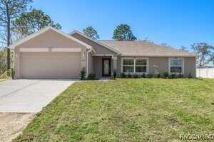 8233 N Creek Way, Citrus Springs, FL 34434