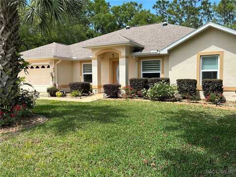 8 Coconut Court, Homosassa, FL 34446