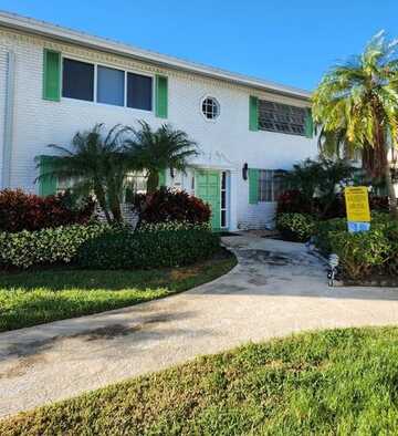 1851 NE 62nd St, Fort Lauderdale, FL 33308