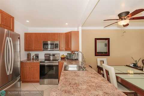 3431 NW 50th Ave, Lauderdale Lakes, FL 33319