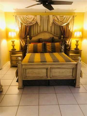 137 Farnham F, Deerfield Beach, FL 33442