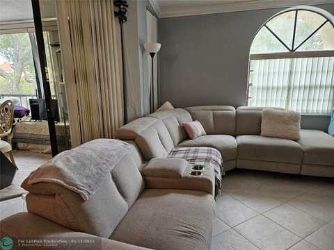 5091 Splendido Ct, Boynton Beach, FL 33437