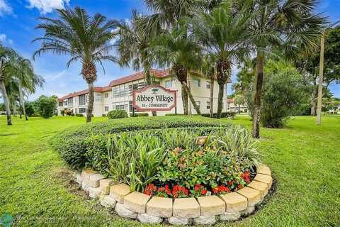 3 Abbey Ln, Delray Beach, FL 33446