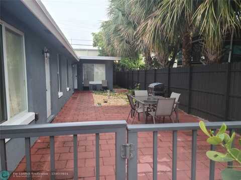 49 E 27th St, Riviera Beach, FL 33404