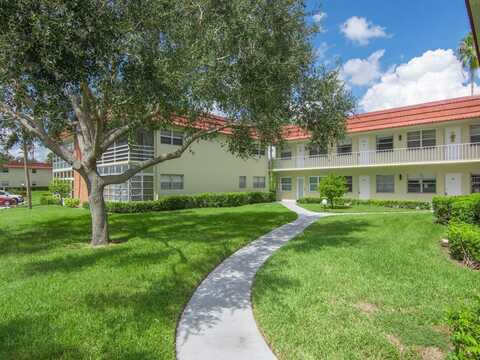 102 Royal Oak Drive, Vero Beach, FL 32962