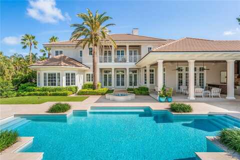 661 Lake Drive, Vero Beach, FL 32963