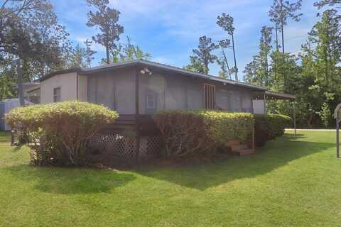 110 Clark St, Wewahitchka, FL 32465