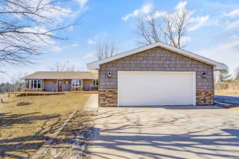 W8269 GRANDVIEW Road, HORTONVILLE, WI 54944