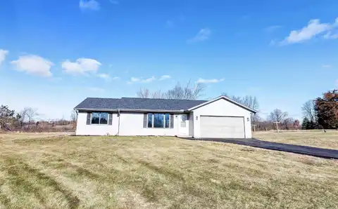 N8710 RIDGE CREEK Court, ELKHART LAKE, WI 53020