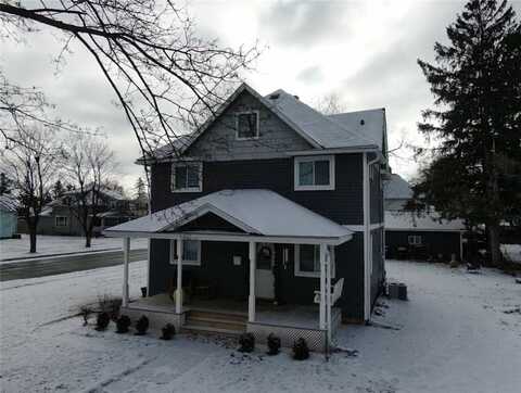 404 W Messenger Street, Rice Lake, WI 54868