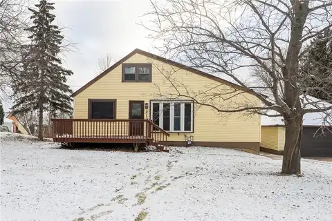 213 West Summit Avenue, Ellsworth, WI 54011