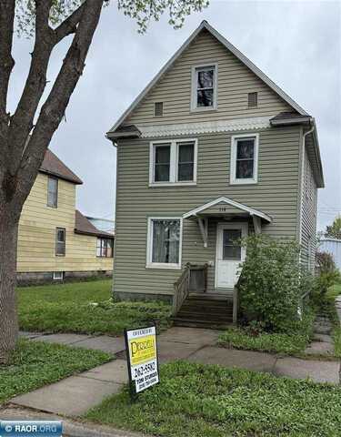 114 3rd St, Virginia, MN 55741
