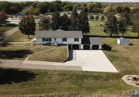 1495 115th St, Luverne, MN 56156