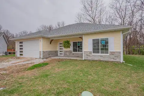 1817 Ronda Ct., Moberly, MO 65270