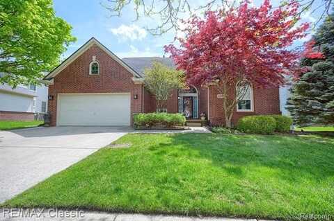 43033 BROOKSTONE Drive, Novi, MI 48377