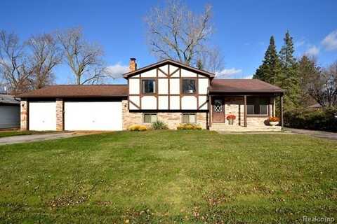 163 HICKORY Drive, Troy, MI 48083