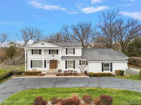 4530 RANCH Lane, Bloomfield Hills, MI 48302