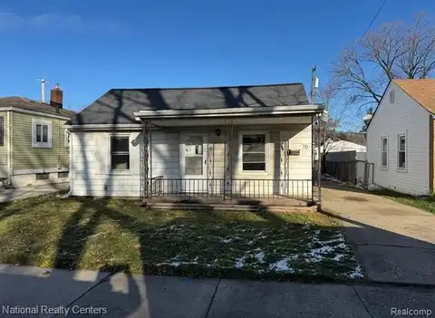 70 W MAPLEDALE Avenue, Hazel Park, MI 48030