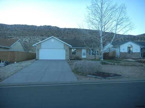 2105 N 5th Street, Canon City, CO 81212