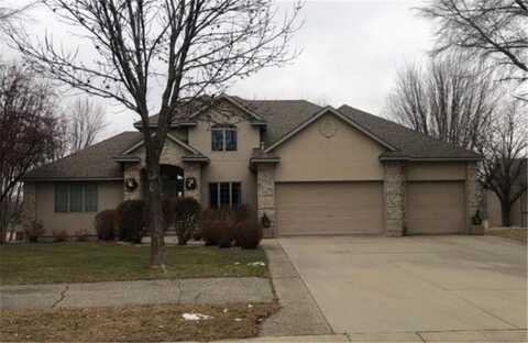 1427 8th Avenue SW, Hutchinson, MN 55350