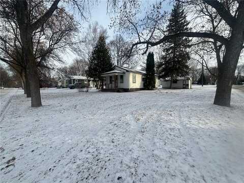 730 S 10th Street, Montevideo, MN 56265