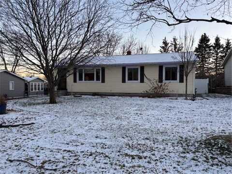 6855 7th Street N, Oakdale, MN 55128