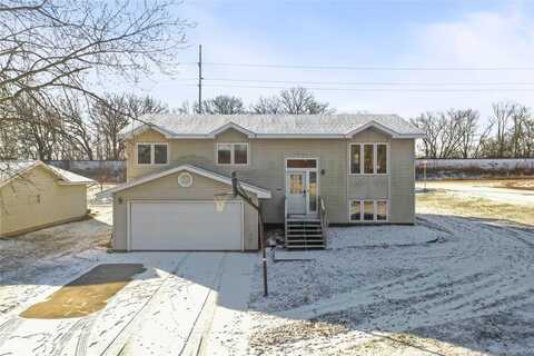 1237 12th Street Circle SE, Waseca, MN 56093