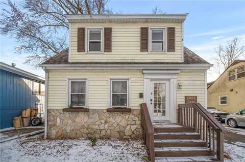 2092 Case Avenue E, Saint Paul, MN 55119